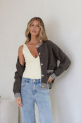 Maci Blanket
Stitch Cardi-
Chocolate/Latte