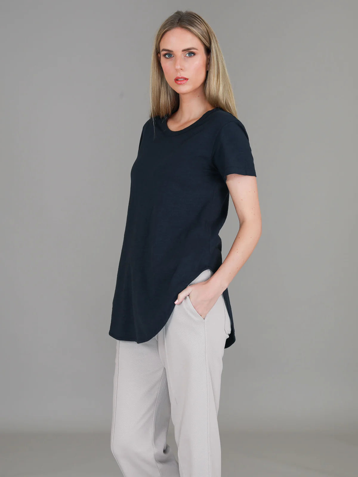 Elwood Curved Hem Tee- Ink