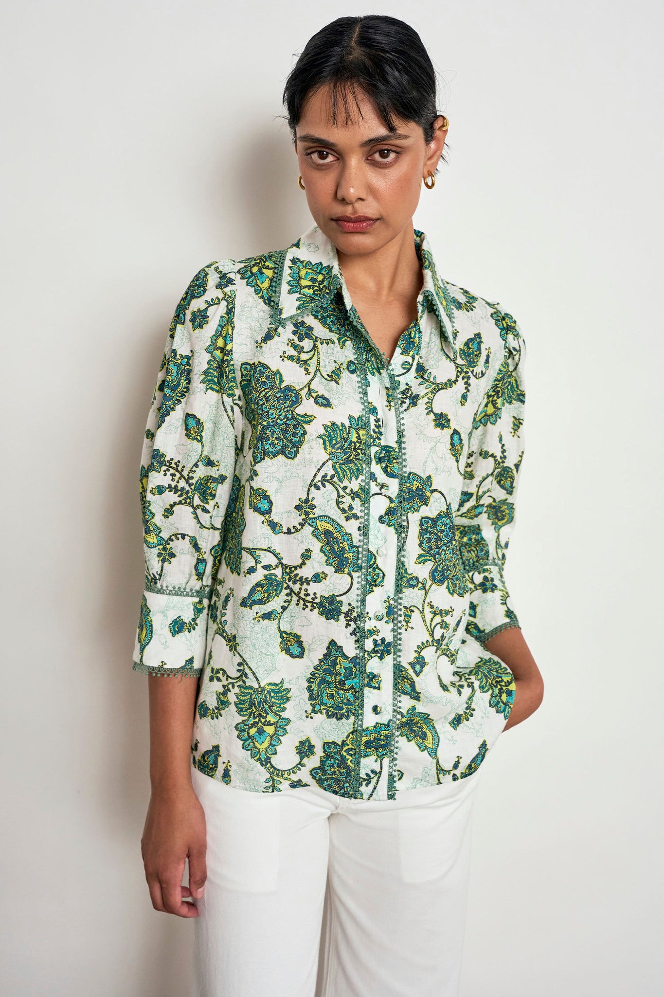 Serenade Top- Garden Paisley