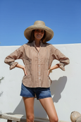 Sorrento Shirt-Tan/White