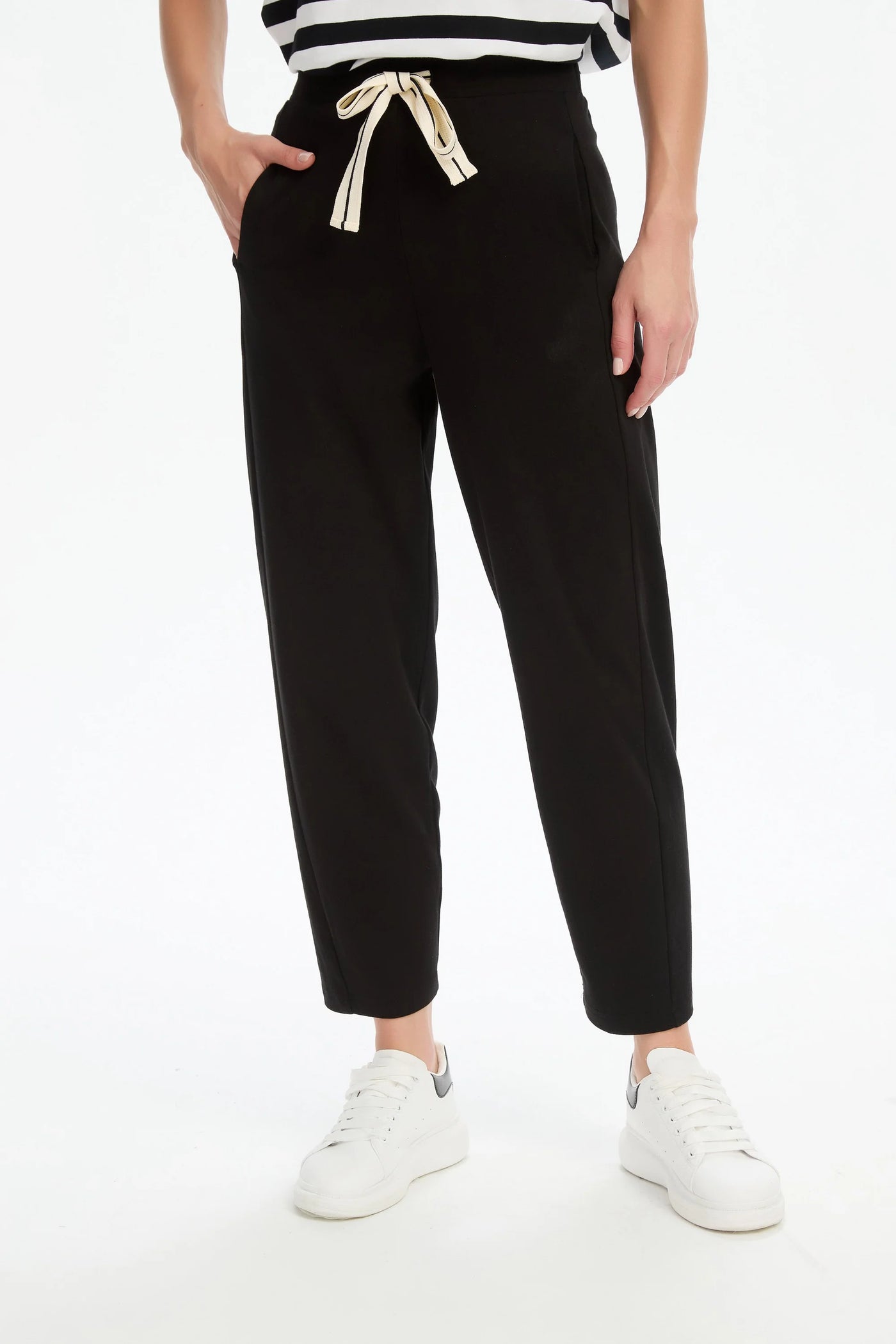 Barrel Leg Lounge Summer Pant- Black