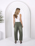 Leo Barrel Jeans- Khaki