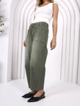 Leo Barrel Jeans- Khaki