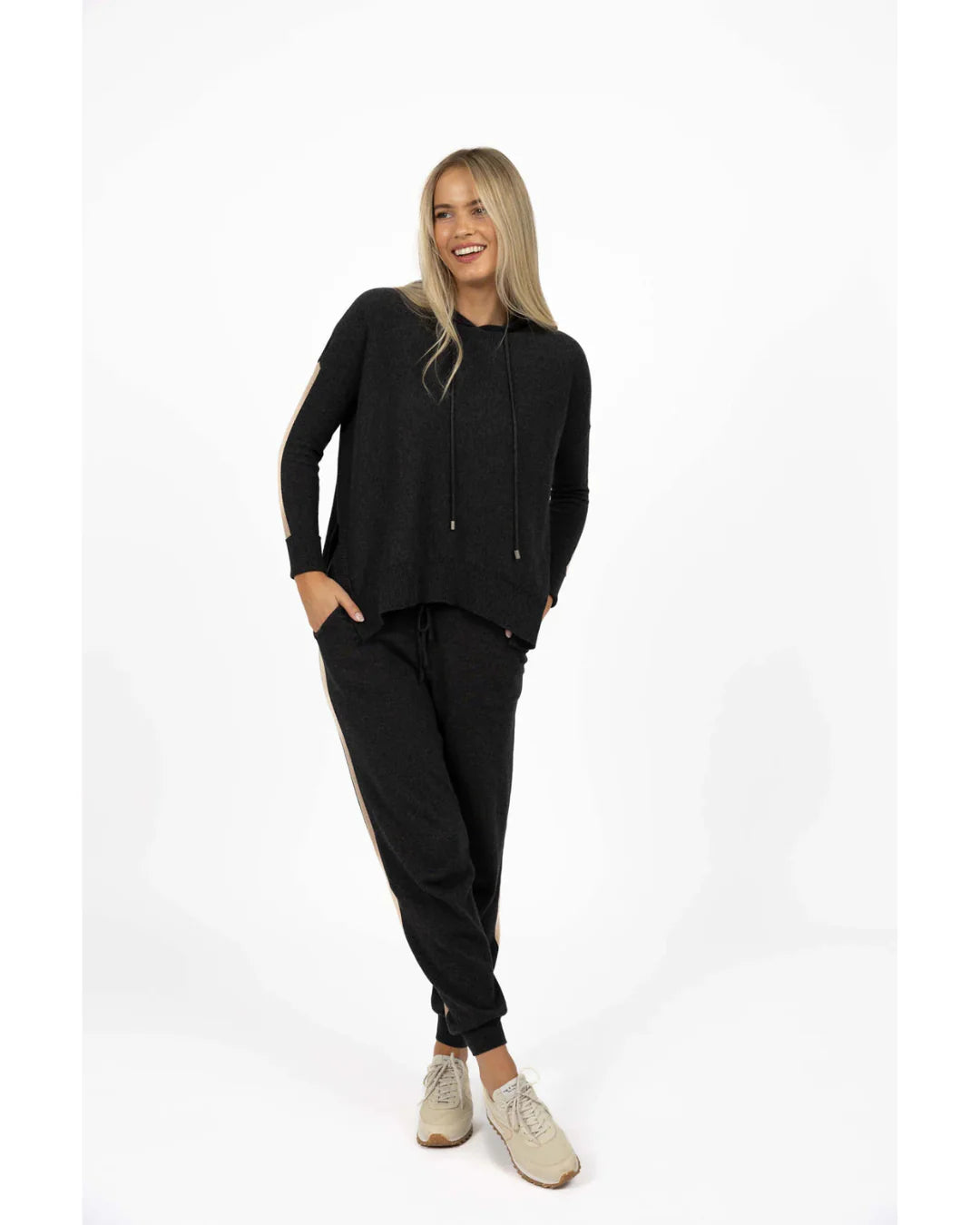 Contrast Merci Pant- Charcoal/Latte