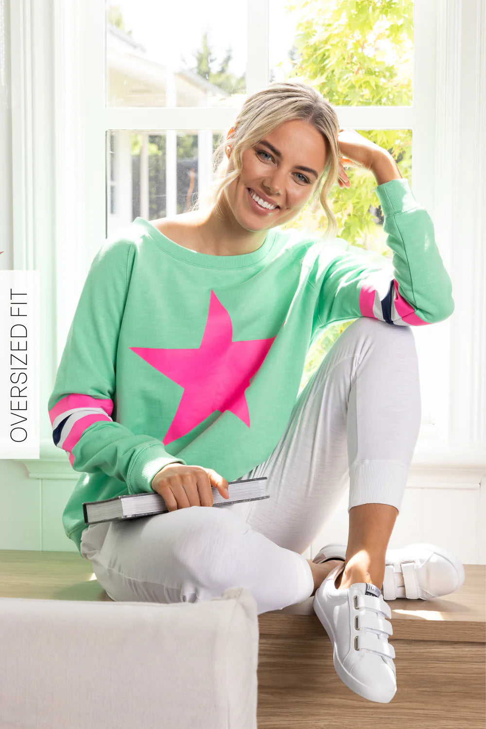 Holiday Sweater- Green/Pink Star