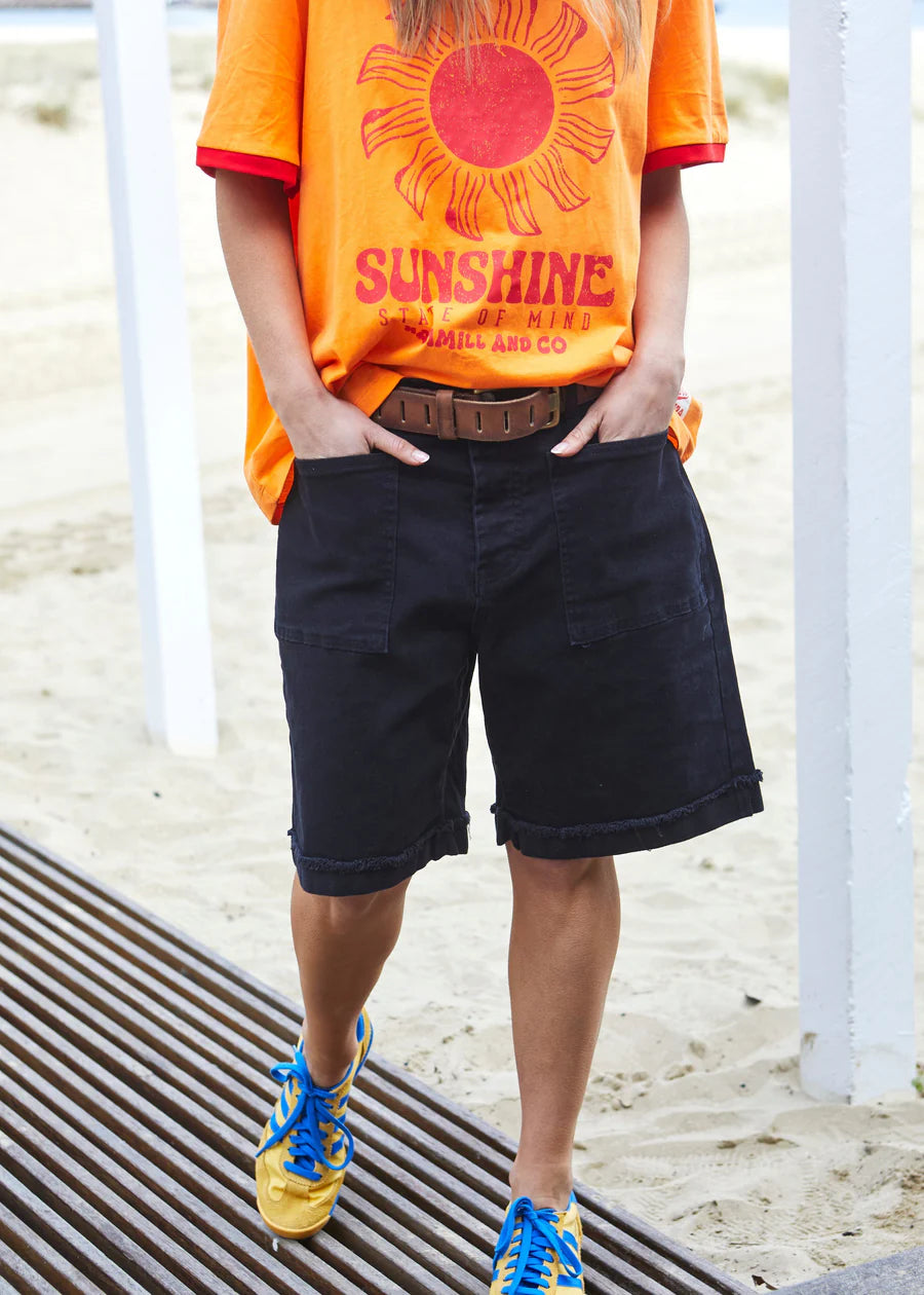 Weekend Stretch Short- Black